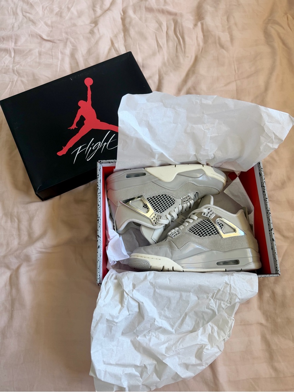 Air Jordan 4 Retro “Frozen Moment”